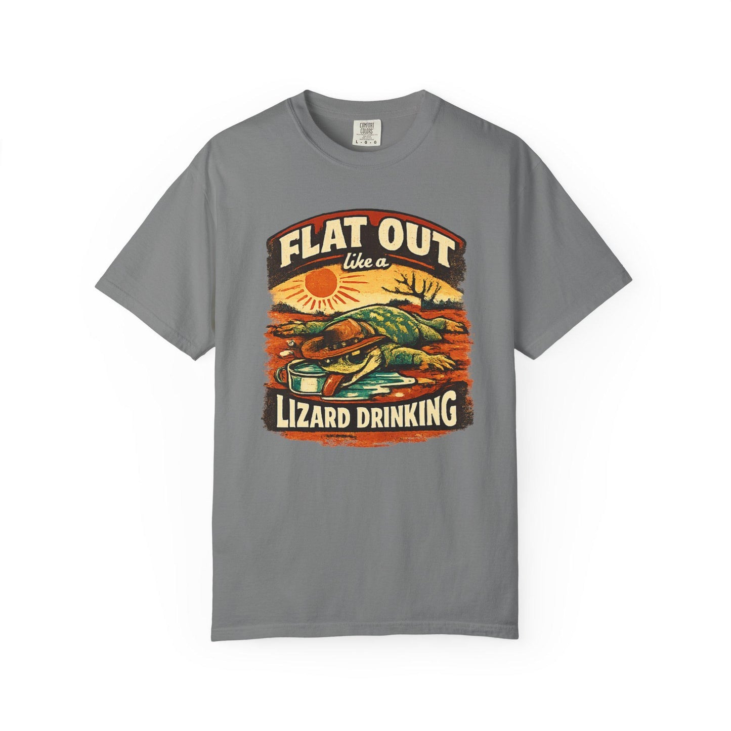 Flat Out Like a Lizard Drinking T-Shirt - Aussie Slang Tee - Retro Desert Lizard Graphic - Australian Gift - Unisex